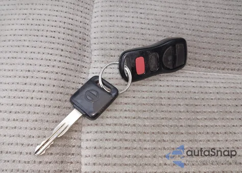 2002 Nissan Altima 2.5 S из США, поврежденный, VIN 1N4AL11D52C234001